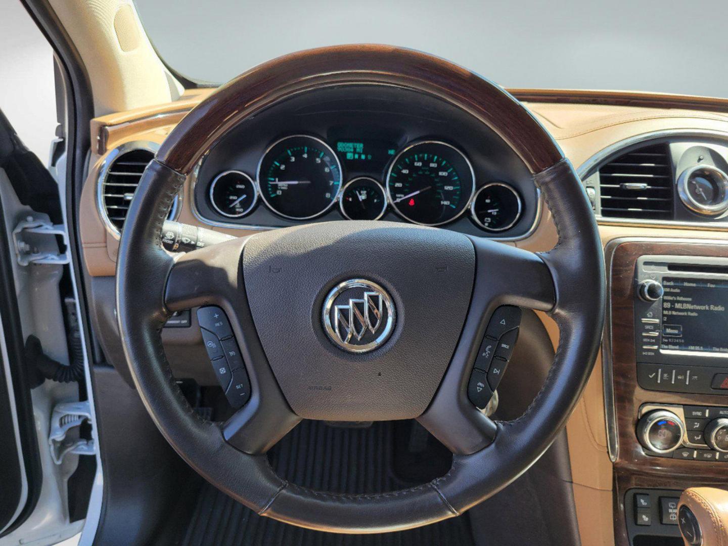 2017 White Frost Tricoat /Choccachino Buick Enclave Leather (5GAKRBKD2HJ) with an Gas V6 3.6L/217 engine, 6-Speed Automatic transmission, located at 1430 Gateway Drive, Opelika, AL, 36801, (334) 239-0944, 32.637871, -85.409790 - 2017 Buick Enclave Leather - Photo#12