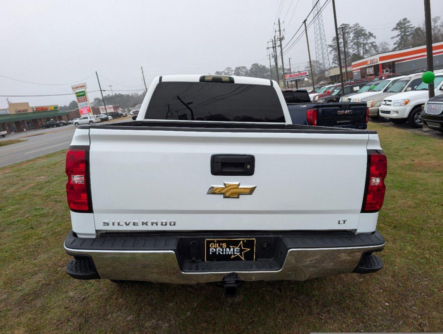 2017 /Jet Black Chevrolet Silverado 1500 LT (3GCPCRECXHG) with an Gas V8 5.3L/325 engine, 6-Speed Automatic transmission, located at 3959 U.S. 80 W, Phenix City, AL, 36870, (334) 297-4885, 32.469296, -85.135185 - 2017 Chevrolet Silverado 1500 LT - Photo#5