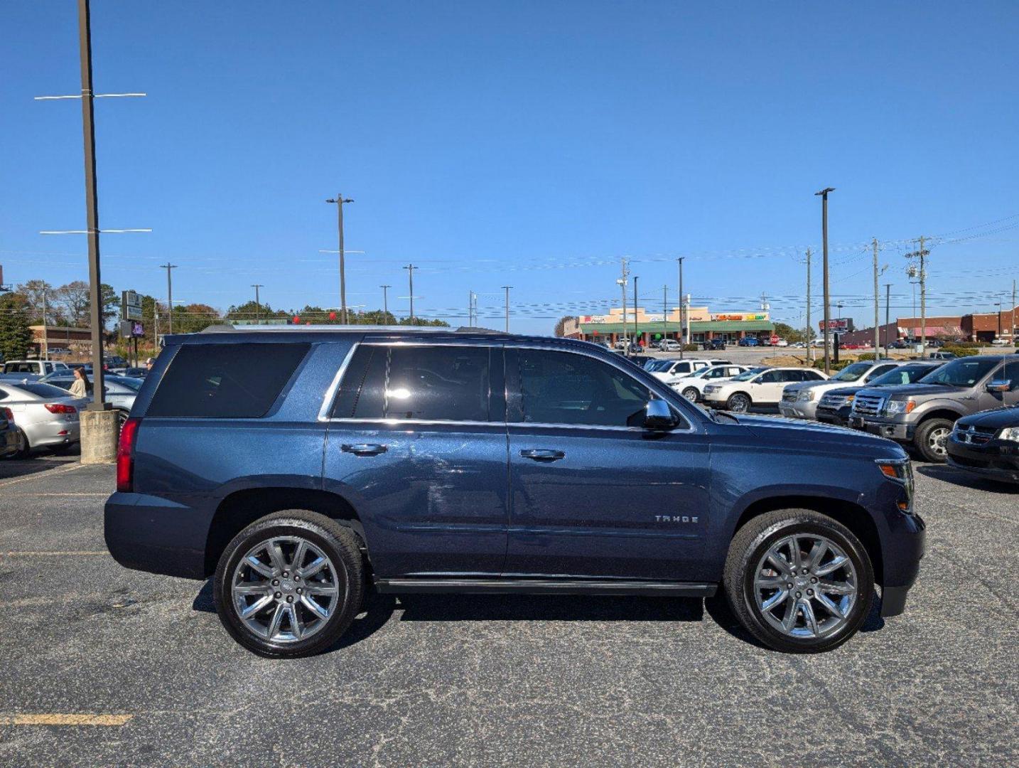 2017 /Cocoa/Mahogany Chevrolet Tahoe Premier (1GNSKCKC9HR) with an Gas/Ethanol V8 5.3L/325 engine, 6-Speed Automatic transmission, located at 3959 U.S. 80 W, Phenix City, AL, 36870, (334) 297-4885, 32.469296, -85.135185 - 2017 Chevrolet Tahoe Premier - Photo#3