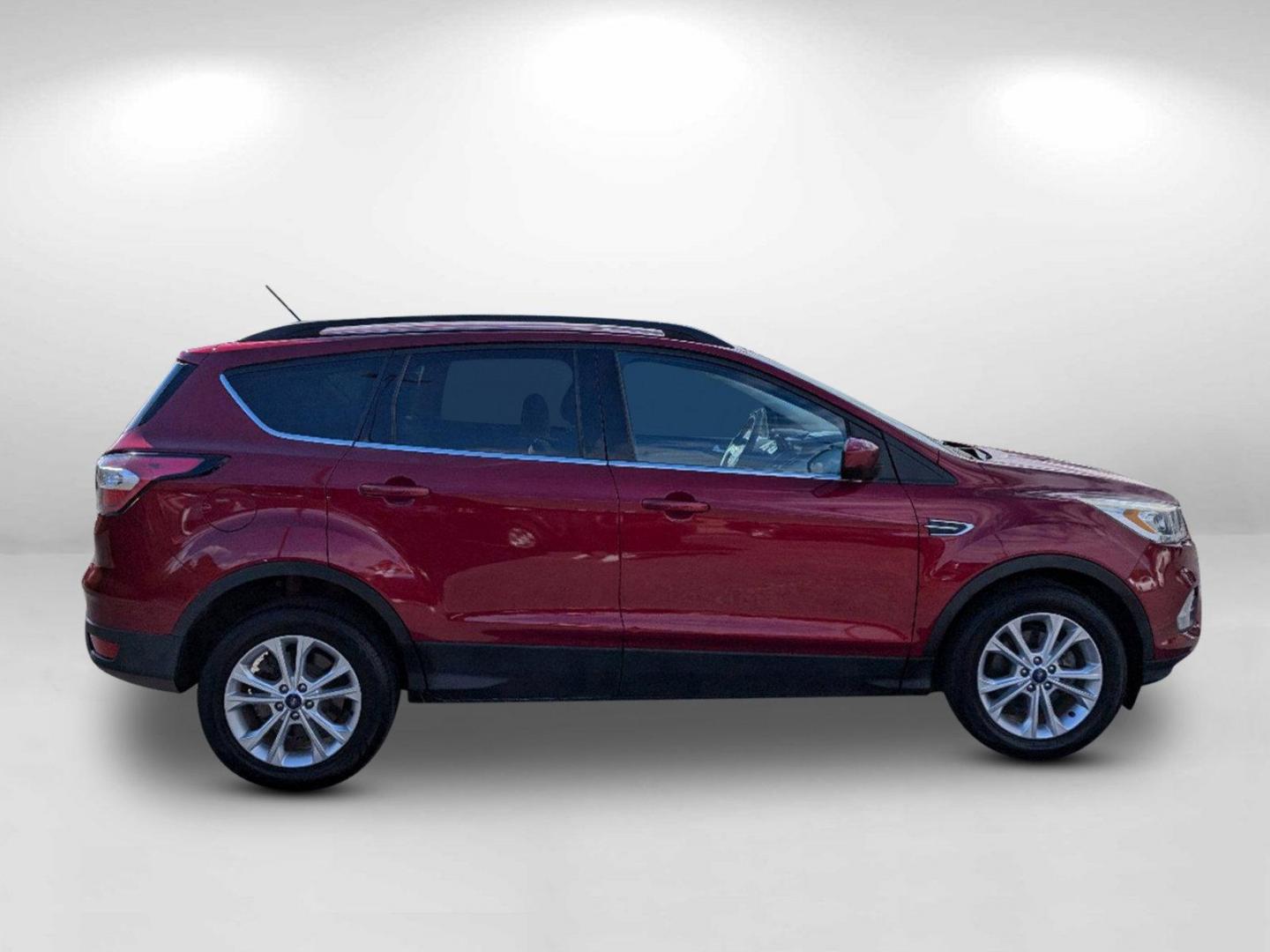 2017 Ford Escape SE (1FMCU0GD7HU) with an Intercooled Turbo Regular Unleaded I-4 1.5 L/91 engine, 6-Speed Automatic w/OD transmission, located at 5115 14th Ave., Columbus, GA, 31904, (706) 323-0345, 32.511494, -84.971046 - 2017 Ford Escape SE - Photo#3