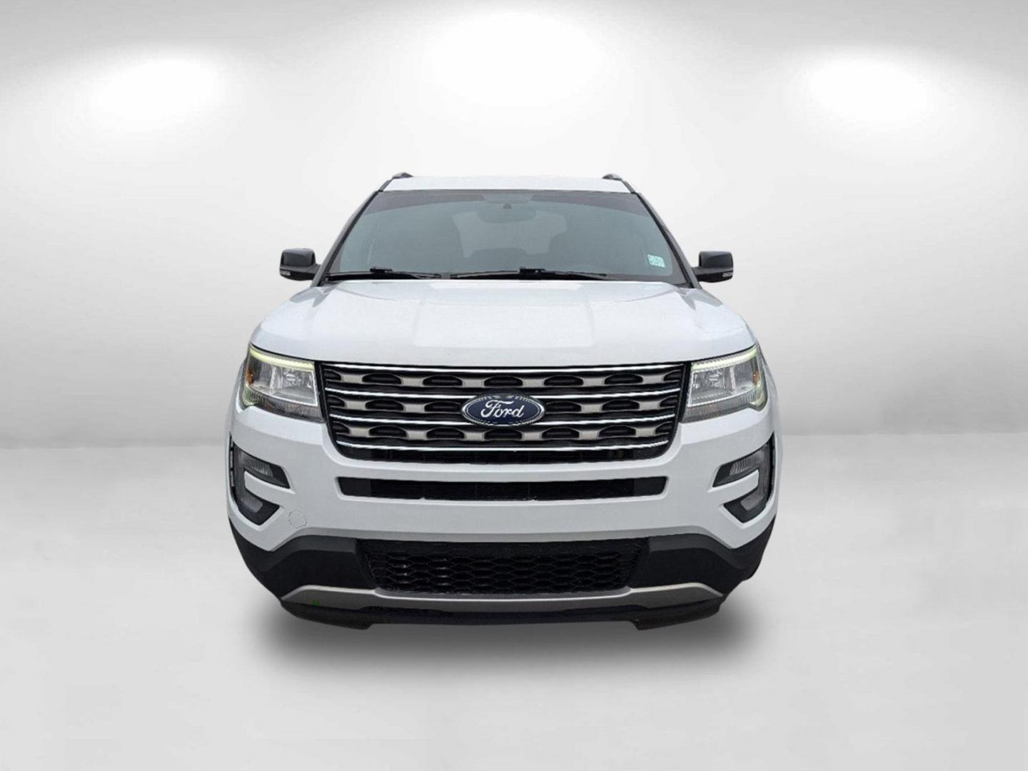 2017 Ford Explorer XLT (1FM5K8D82HG) with an Regular Unleaded V-6 3.5 L/213 engine, 6-Speed Automatic w/OD transmission, located at 804 22nd Ave, Phenix City, AL, 36870, (334) 297-1860, 32.484749, -85.024475 - 2017 Ford Explorer XLT - Photo#17