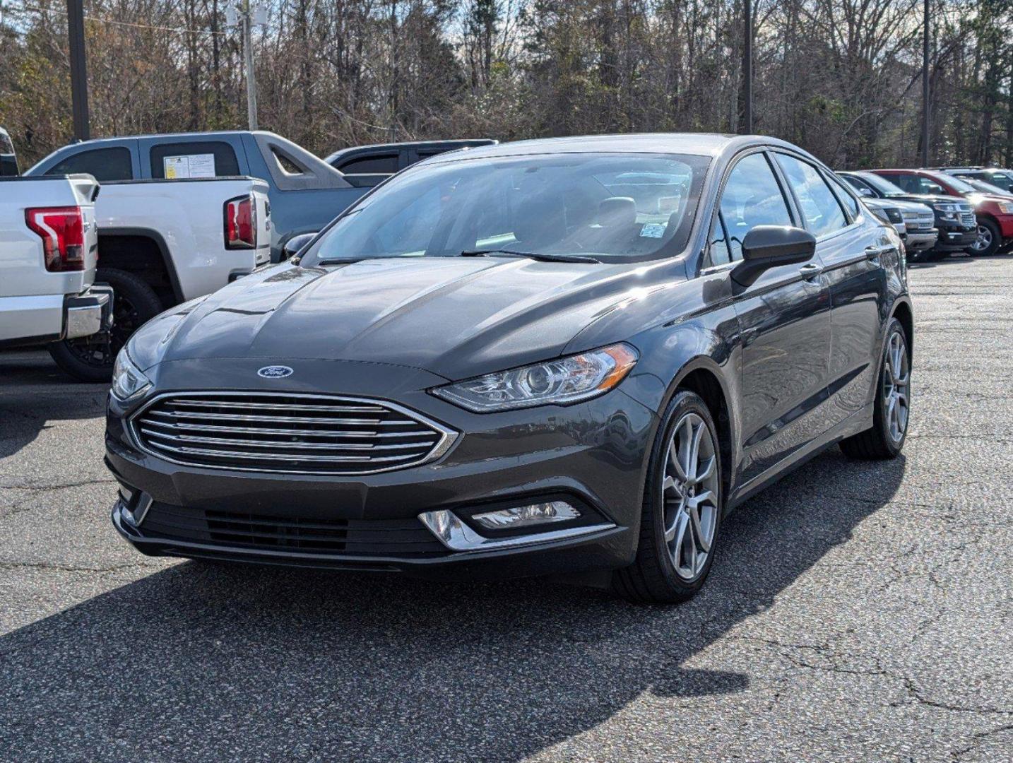 2017 Ford Fusion SE (3FA6P0H77HR) with an Regular Unleaded I-4 2.5 L/152 engine, 6-Speed Automatic w/OD transmission, located at 3959 U.S. 80 W, Phenix City, AL, 36870, (334) 297-4885, 32.469296, -85.135185 - 2017 Ford Fusion SE - Photo#1