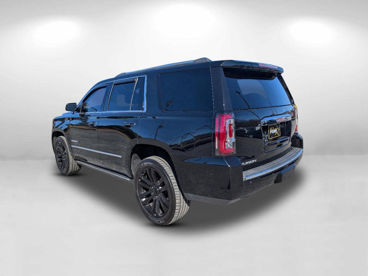 2017 /Jet Black GMC Yukon Denali (1GKS2CKJ8HR) with an Gas V8 6.2L/376 engine, 8-Speed Automatic transmission, located at 804 22nd Ave, Phenix City, AL, 36870, (334) 297-1860, 32.484749, -85.024475 - 2017 GMC Yukon Denali - Photo#6