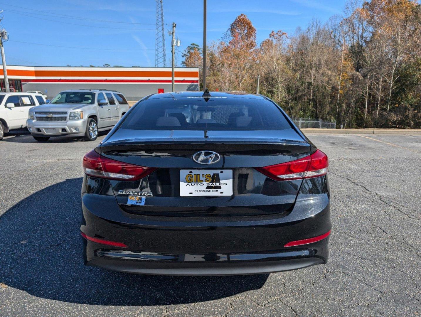 2017 /Beige Hyundai Elantra SE (5NPD84LF1HH) with an Regular Unleaded I-4 2.0 L/122 engine, located at 804 22nd Ave, Phenix City, AL, 36870, (334) 297-1860, 32.484749, -85.024475 - 2017 Hyundai Elantra SE - Photo#5