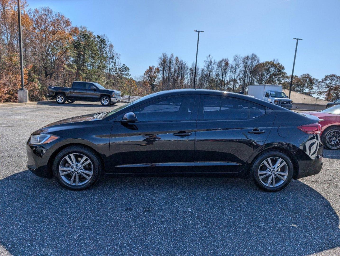 2017 /Beige Hyundai Elantra SE (5NPD84LF1HH) with an Regular Unleaded I-4 2.0 L/122 engine, located at 804 22nd Ave, Phenix City, AL, 36870, (334) 297-1860, 32.484749, -85.024475 - 2017 Hyundai Elantra SE - Photo#7