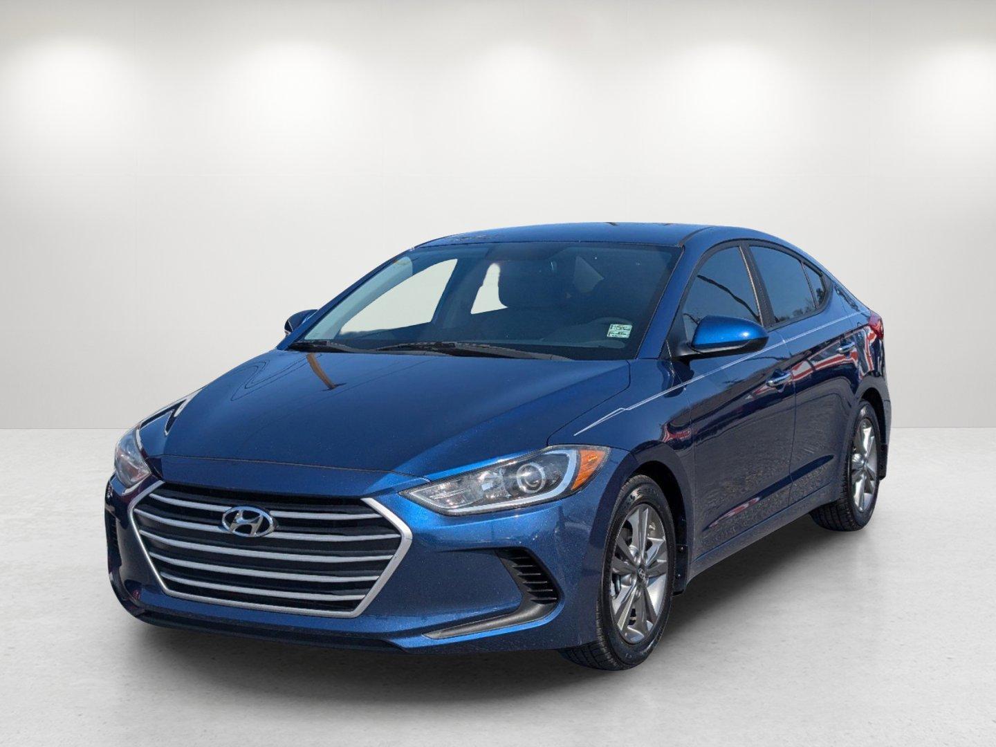 2017 /Gray Hyundai Elantra SE (5NPD84LF2HH) with an Regular Unleaded I-4 2.0 L/122 engine, 6-Speed Automatic w/OD transmission, located at 3959 U.S. 80 W, Phenix City, AL, 36870, (334) 297-4885, 32.469296, -85.135185 - 2017 Hyundai Elantra SE - Photo#0