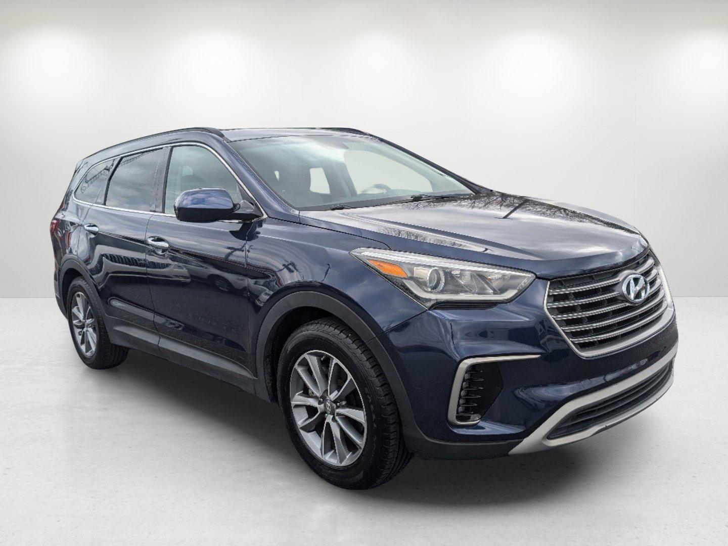 2017 /Beige Hyundai Santa Fe SE (KM8SM4HF3HU) with an Regular Unleaded V-6 3.3 L/204 engine, 6-Speed Automatic w/OD transmission, located at 1430 Gateway Drive, Opelika, AL, 36801, (334) 239-0944, 32.637871, -85.409790 - 2017 Hyundai Santa Fe SE - Photo#2