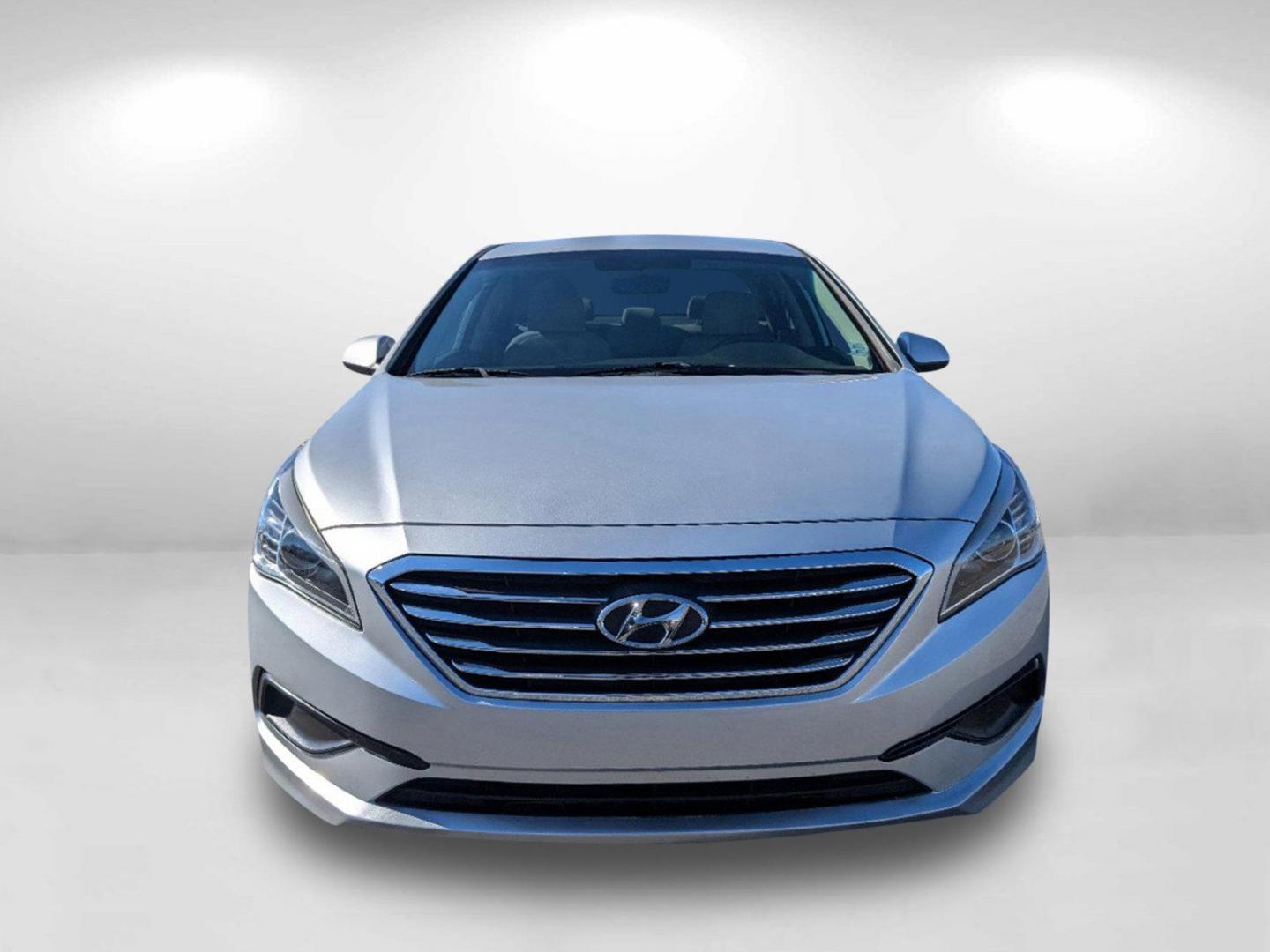 2017 /Gray Hyundai Sonata 2.4L (5NPE24AF4HH) with an Regular Unleaded I-4 2.4 L/144 engine, 6-Speed Automatic w/OD transmission, located at 804 22nd Ave, Phenix City, AL, 36870, (334) 297-1860, 32.484749, -85.024475 - 2017 Hyundai Sonata 2.4L - Photo#0