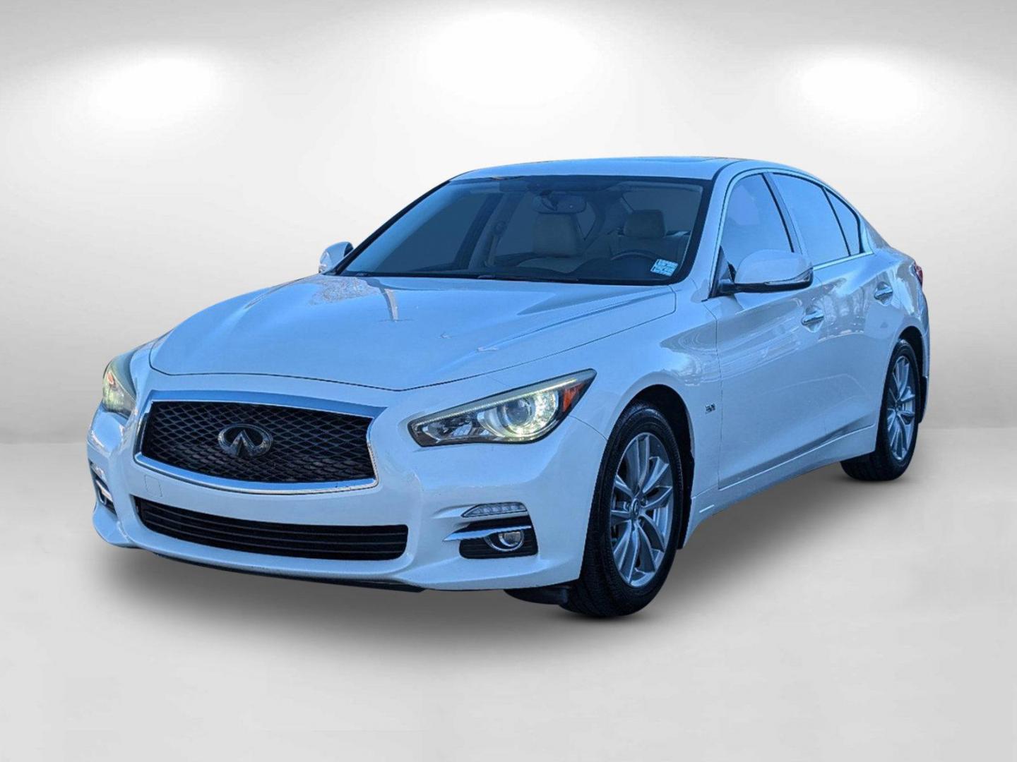 2017 /Wheat INFINITI Q50 3.0t Premium (JN1EV7AP1HM) with an Twin Turbo Premium Unleaded V-6 3.0 L/183 engine, 7-Speed Automatic w/OD transmission, located at 1430 Gateway Drive, Opelika, AL, 36801, (334) 239-0944, 32.637871, -85.409790 - 2017 INFINITI Q50 3.0t Premium - Photo#4