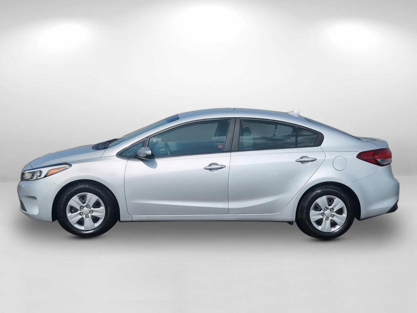 2017 /Gray Kia Forte LX (3KPFK4A79HE) with an Regular Unleaded I-4 2.0 L/122 engine, 6-Speed Automatic w/OD transmission, located at 521 Old Farm Lane Rd, Prattville, AL, 36066, (334) 325-1505, 32.482460, -86.416367 - 2017 Kia Forte LX - Photo#10