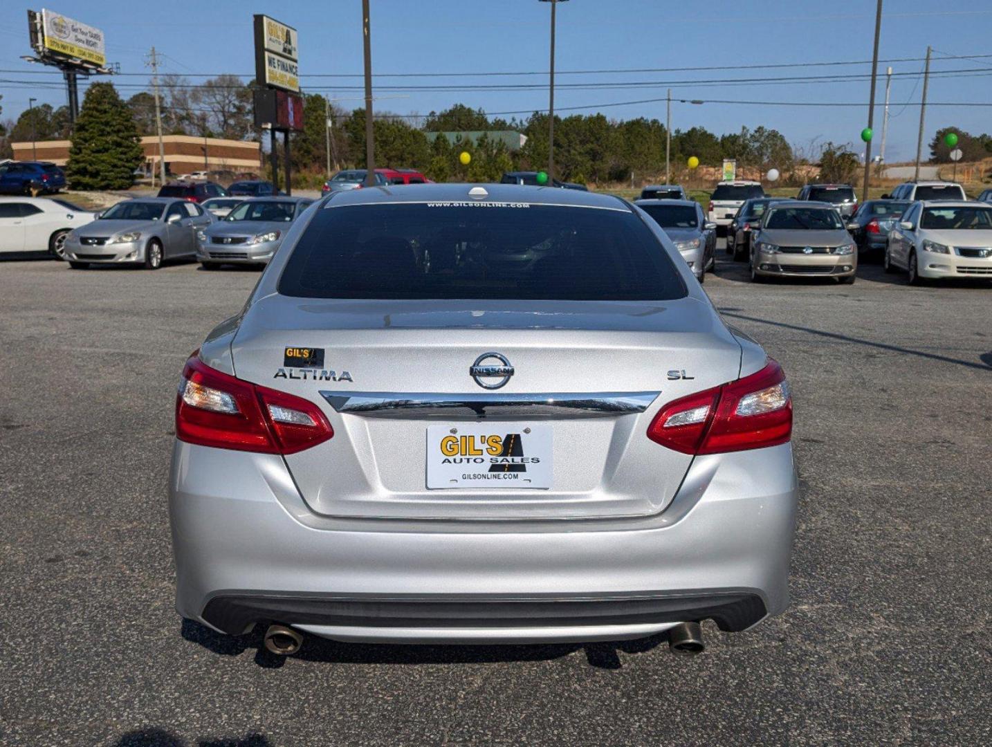 2017 /Charcoal Nissan Altima 2.5 SL (1N4AL3AP4HC) with an Regular Unleaded I-4 2.5 L/152 engine, 1-Speed CVT w/OD transmission, located at 7000 Northlake Connector, Columbus, GA, 31904, (706) 987-8085, 32.524975, -84.978134 - 2017 Nissan Altima 2.5 SL - Photo#5