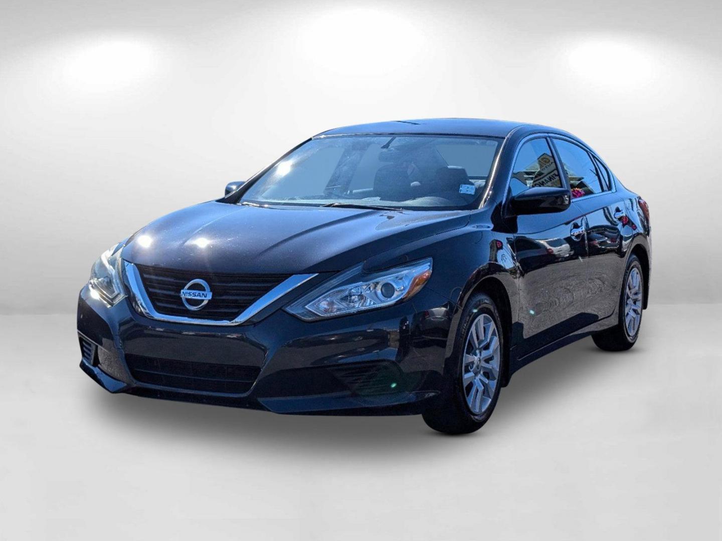 2017 /Charcoal Nissan Altima 2.5 S (1N4AL3AP8HC) with an Regular Unleaded I-4 2.5 L/152 engine, 1-Speed CVT w/OD transmission, located at 5115 14th Ave., Columbus, GA, 31904, (706) 323-0345, 32.511494, -84.971046 - 2017 Nissan Altima 2.5 S - Photo#0