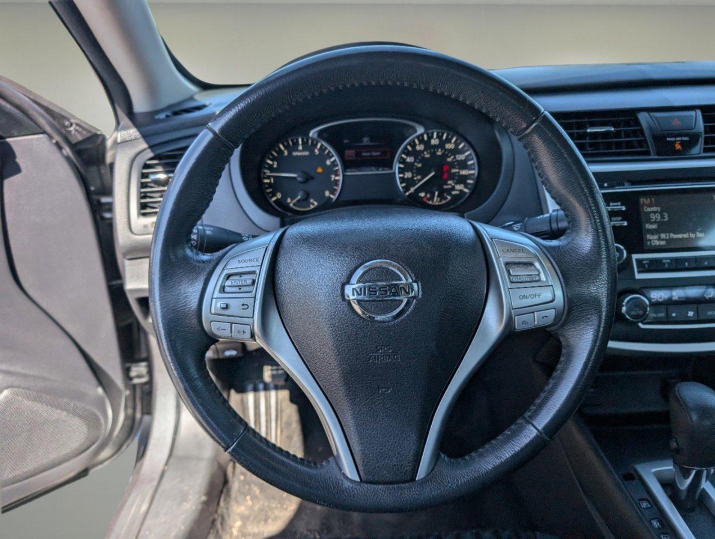 2017 /Charcoal Nissan Altima 2.5 SV (1N4AL3AP1HC) with an Regular Unleaded I-4 2.5 L/152 engine, 1-Speed CVT w/OD transmission, located at 5115 14th Ave., Columbus, GA, 31904, (706) 323-0345, 32.511494, -84.971046 - 2017 Nissan Altima 2.5 SV - Photo#15