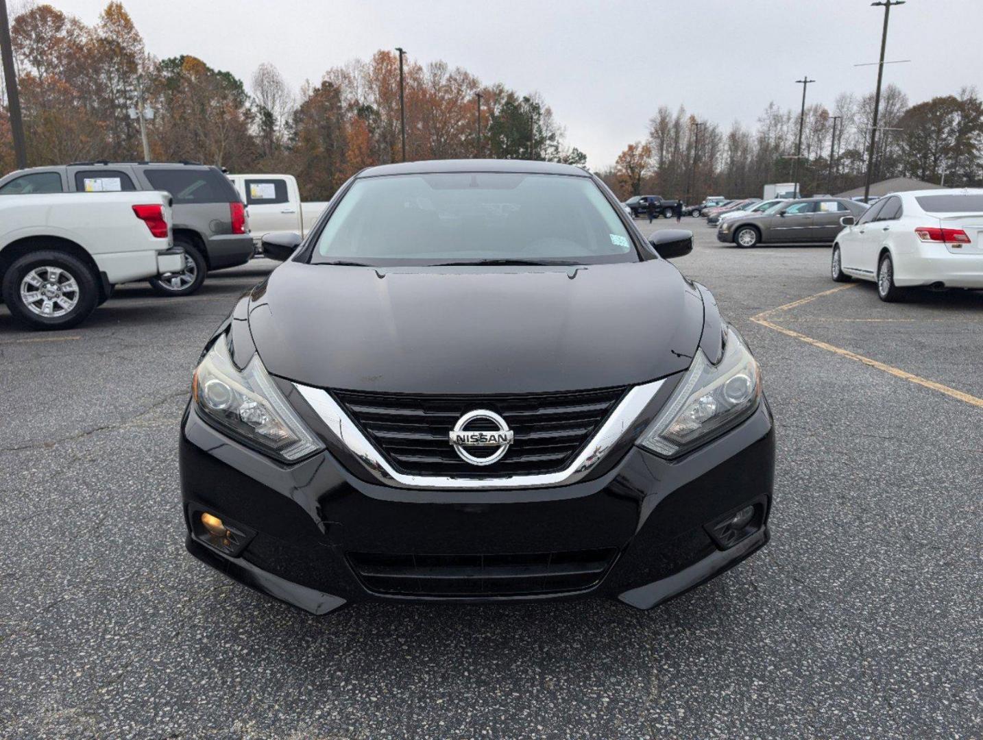 2017 /Sport Interior Nissan Altima 2.5 SR (1N4AL3AP6HC) with an Regular Unleaded I-4 2.5 L/152 engine, 1-Speed CVT w/OD transmission, located at 3959 U.S. 80 W, Phenix City, AL, 36870, (334) 297-4885, 32.469296, -85.135185 - 2017 Nissan Altima 2.5 SR - Photo#1