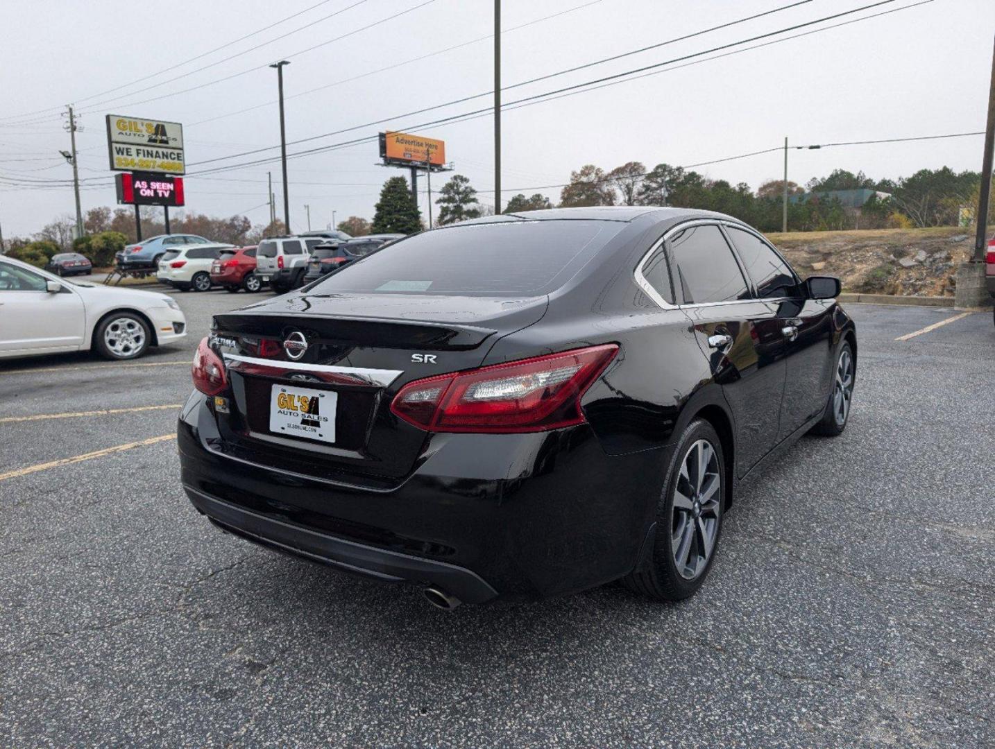 2017 /Sport Interior Nissan Altima 2.5 SR (1N4AL3AP6HC) with an Regular Unleaded I-4 2.5 L/152 engine, 1-Speed CVT w/OD transmission, located at 3959 U.S. 80 W, Phenix City, AL, 36870, (334) 297-4885, 32.469296, -85.135185 - 2017 Nissan Altima 2.5 SR - Photo#4