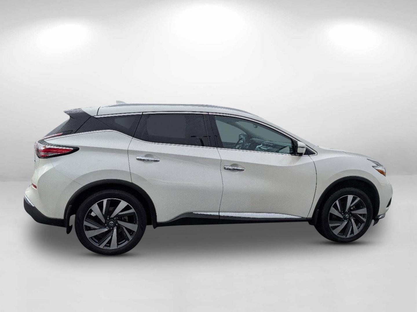 2017 /Graphite Nissan Murano Platinum (5N1AZ2MG0HN) with an Regular Unleaded V-6 3.5 L/213 engine, 1-Speed CVT w/OD transmission, located at 804 22nd Ave, Phenix City, AL, 36870, (334) 297-1860, 32.484749, -85.024475 - 2017 Nissan Murano Platinum - Photo#3