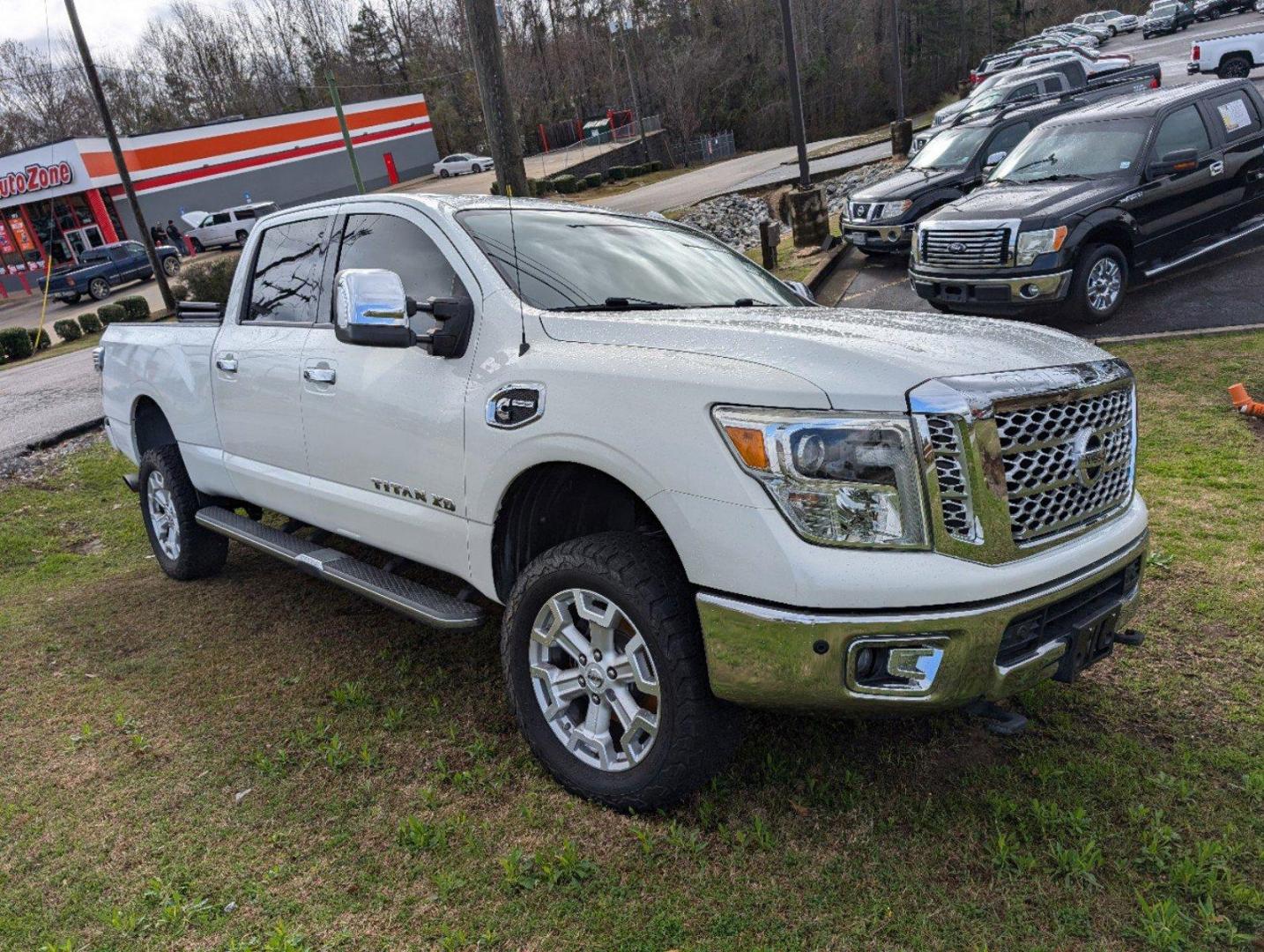 2017 /Black Nissan Titan XD SL (1N6BA1F40HN) with an Intercooled Turbo Diesel V-8 5.0 L/305 engine, 6-Speed Automatic w/OD transmission, located at 3959 U.S. 80 W, Phenix City, AL, 36870, (334) 297-4885, 32.469296, -85.135185 - 2017 Nissan Titan XD SL - Photo#2