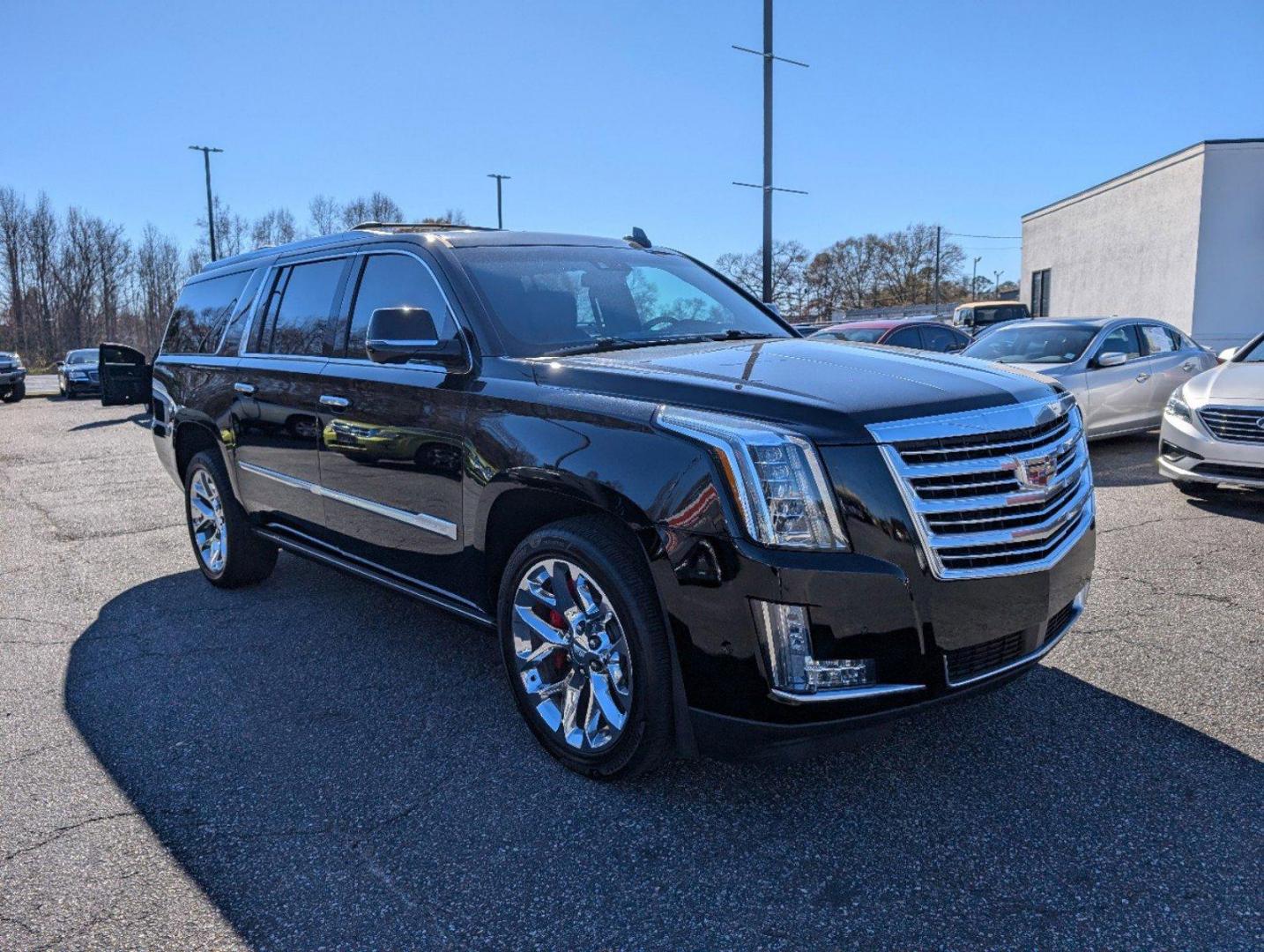 2018 /Jet Black with Jet Black Accents Cadillac Escalade ESV Platinum (1GYS4KKJ5JR) with an Gas V8 6.2L/376 engine, 10-Speed Automatic transmission, located at 3959 U.S. 80 W, Phenix City, AL, 36870, (334) 297-4885, 32.469296, -85.135185 - 2018 Cadillac Escalade ESV Platinum - Photo#2