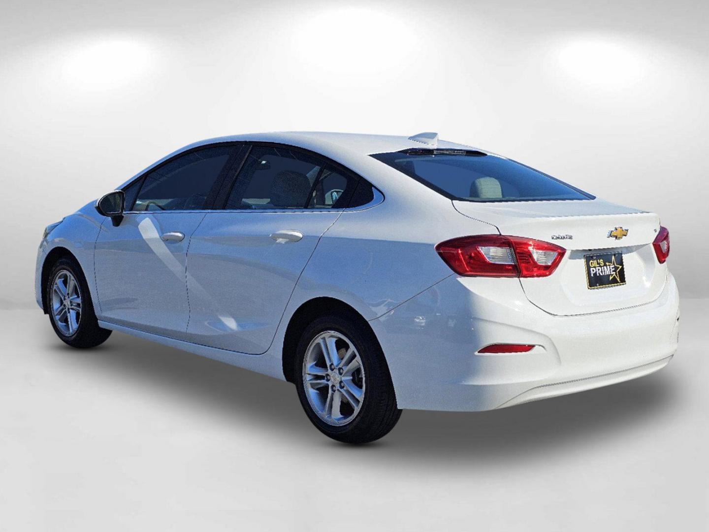 2018 Summit White /Dark Atmosphere/Medium Atmosphere Chevrolet Cruze LT (1G1BE5SM4J7) with an Turbocharged Gas I4 1.4L/ engine, 6-Speed Automatic transmission, located at 7000 Northlake Connector, Columbus, GA, 31904, (706) 987-8085, 32.524975, -84.978134 - 2018 Chevrolet Cruze LT - Photo#6