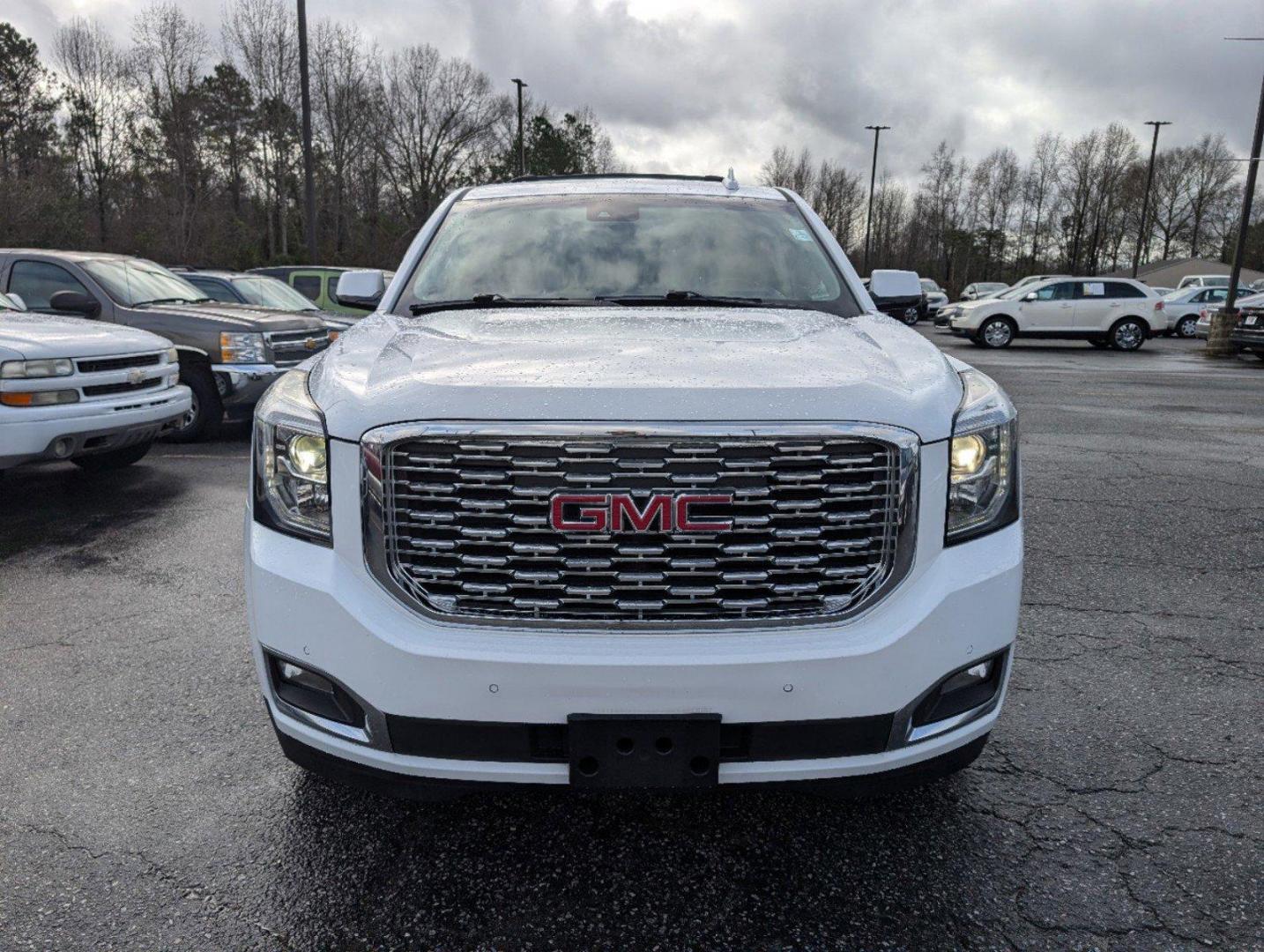 2018 /Cocoa/Dark Atmosphere GMC Yukon XL Denali (1GKS2HKJ6JR) with an Gas V8 6.2L/376 engine, 10-Speed Automatic transmission, located at 3959 U.S. 80 W, Phenix City, AL, 36870, (334) 297-4885, 32.469296, -85.135185 - 2018 GMC Yukon XL Denali - Photo#1