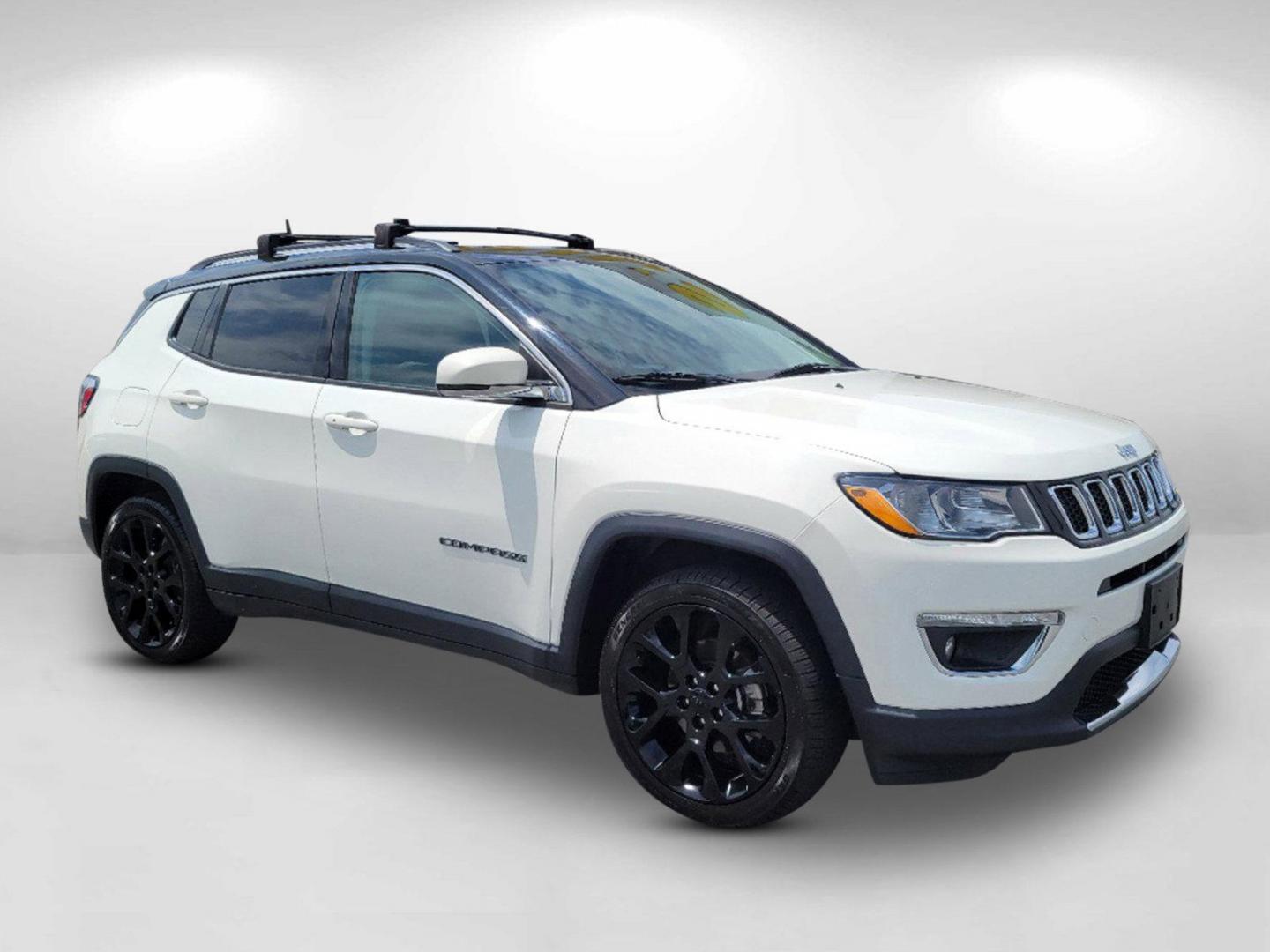 2018 White Clearcoat /Black Jeep Compass Limited (3C4NJCCB9JT) with an Regular Unleaded I-4 2.4 L/144 engine, 6-Speed Automatic w/OD transmission, located at 3959 U.S. 80 W, Phenix City, AL, 36870, (334) 297-4885, 32.469296, -85.135185 - 2018 Jeep Compass Limited - Photo#2