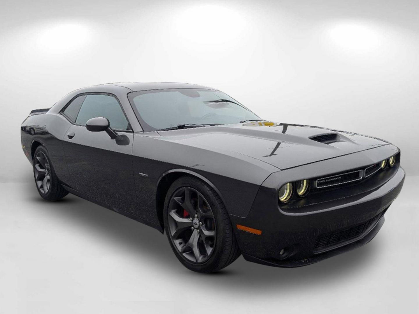 2019 /Black Dodge Challenger R/T (2C3CDZBT4KH) with an Regular Unleaded V-8 5.7 L/345 engine, 8-Speed Automatic w/OD transmission, located at 3959 U.S. 80 W, Phenix City, AL, 36870, (334) 297-4885, 32.469296, -85.135185 - 2019 Dodge Challenger R/T - Photo#6