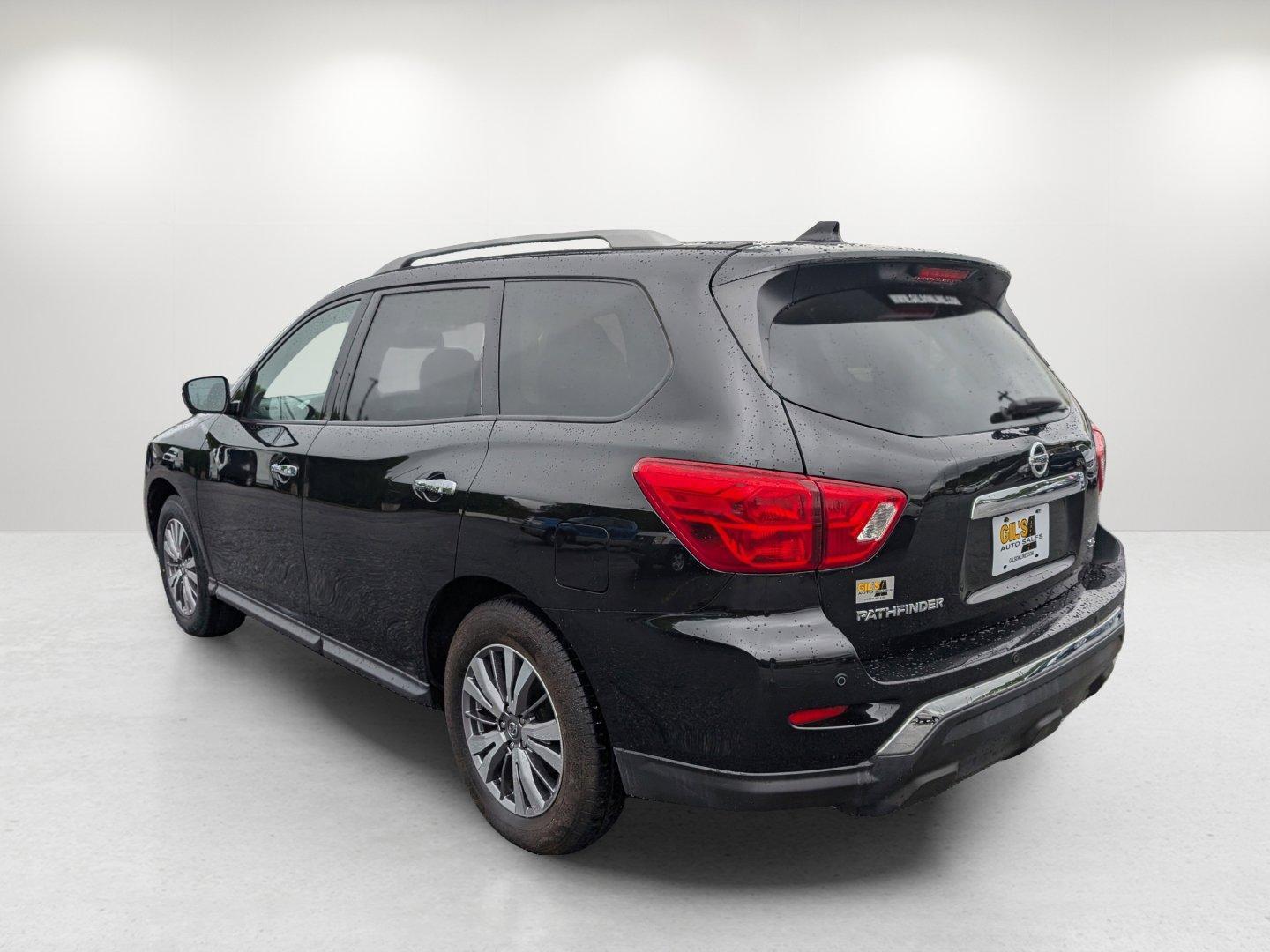 2019 /Charcoal Nissan Pathfinder SL (5N1DR2MN1KC) with an Regular Unleaded V-6 3.5 L/213 engine, 1-Speed CVT w/OD transmission, located at 5115 14th Ave., Columbus, GA, 31904, (706) 323-0345, 32.511494, -84.971046 - 2019 Nissan Pathfinder SL - Photo#6
