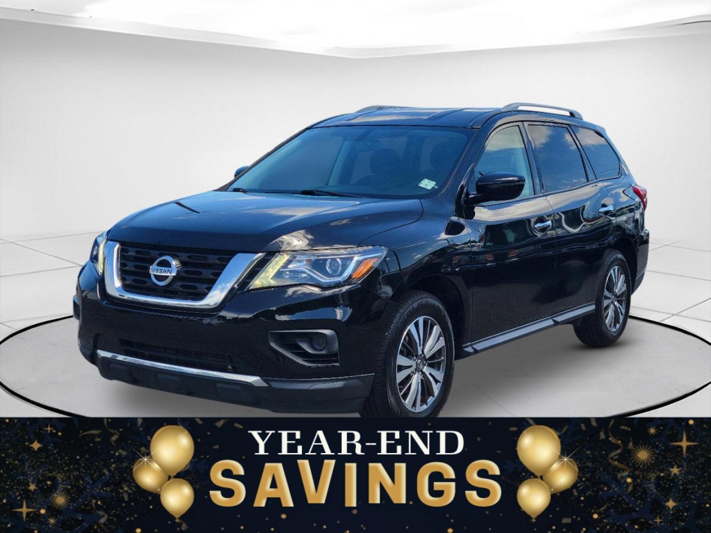 2019 Magnetic Black Pearl /Charcoal Nissan Pathfinder S (5N1DR2MM4KC) with an Regular Unleaded V-6 3.5 L/213 engine, 1-Speed CVT w/OD transmission, located at 1430 Gateway Drive, Opelika, AL, 36801, (334) 239-0944, 32.637871, -85.409790 - 2019 Nissan Pathfinder S - Photo#0