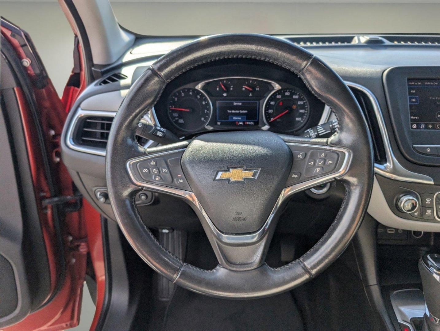 2020 /Medium Ash Gray Chevrolet Equinox LT (2GNAXKEV3L6) with an Turbocharged Gas I4 1.5L/92 engine, 6-Speed Automatic transmission, located at 5115 14th Ave., Columbus, GA, 31904, (706) 323-0345, 32.511494, -84.971046 - 2020 Chevrolet Equinox LT - Photo#15