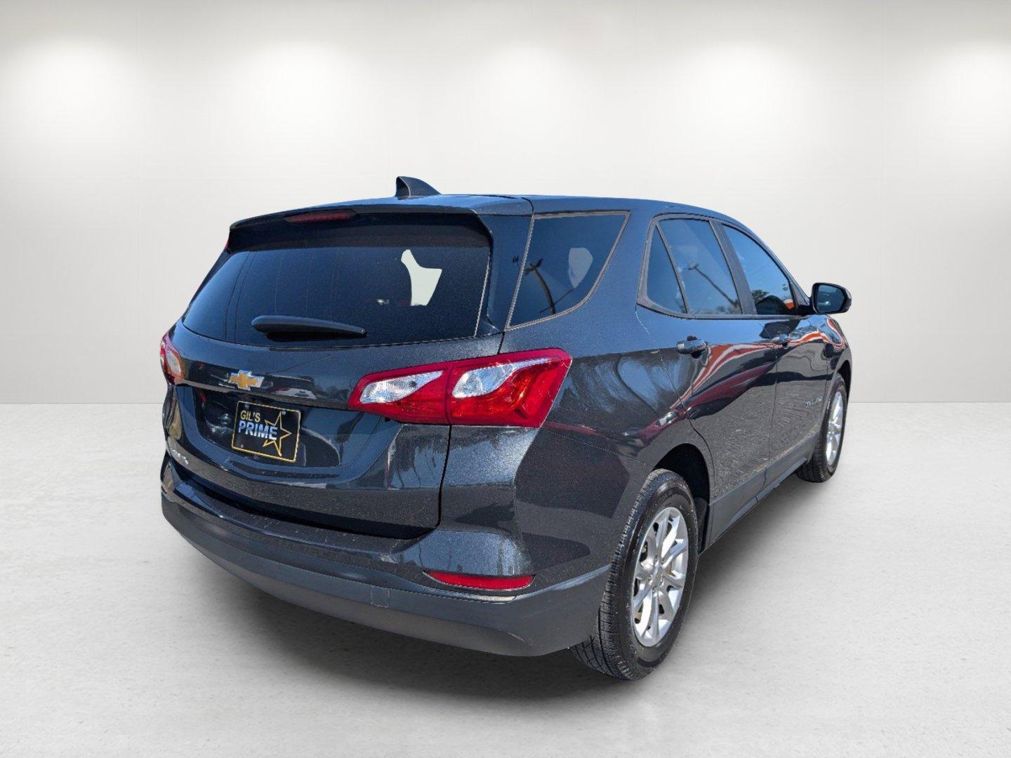 2020 /Medium Ash Gray Chevrolet Equinox LS (2GNAXHEV5L6) with an Turbocharged Gas I4 1.5L/92 engine, 6-Speed Automatic transmission, located at 521 Old Farm Lane Rd, Prattville, AL, 36066, (334) 325-1505, 32.482460, -86.416367 - 2020 Chevrolet Equinox LS - Photo#4