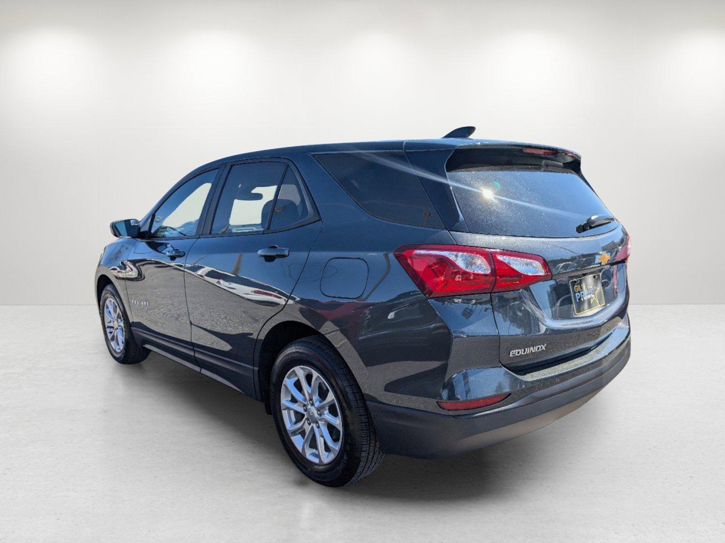 2020 /Medium Ash Gray Chevrolet Equinox LS (2GNAXHEV5L6) with an Turbocharged Gas I4 1.5L/92 engine, 6-Speed Automatic transmission, located at 521 Old Farm Lane Rd, Prattville, AL, 36066, (334) 325-1505, 32.482460, -86.416367 - 2020 Chevrolet Equinox LS - Photo#6