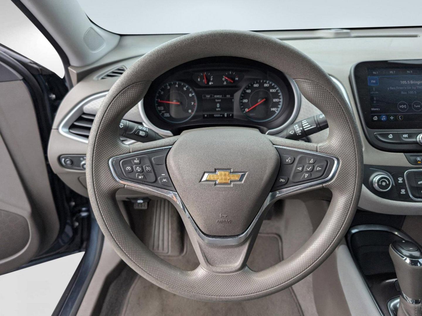 2020 /Dark Atmosphere/ Medium Ash Gray Chevrolet Malibu LS (1G1ZC5ST7LF) with an Turbocharged Gas I4 1.5L/91 engine, 1-Speed Automatic transmission, located at 3959 U.S. 80 W, Phenix City, AL, 36870, (334) 297-4885, 32.469296, -85.135185 - 2020 Chevrolet Malibu LS - Photo#16