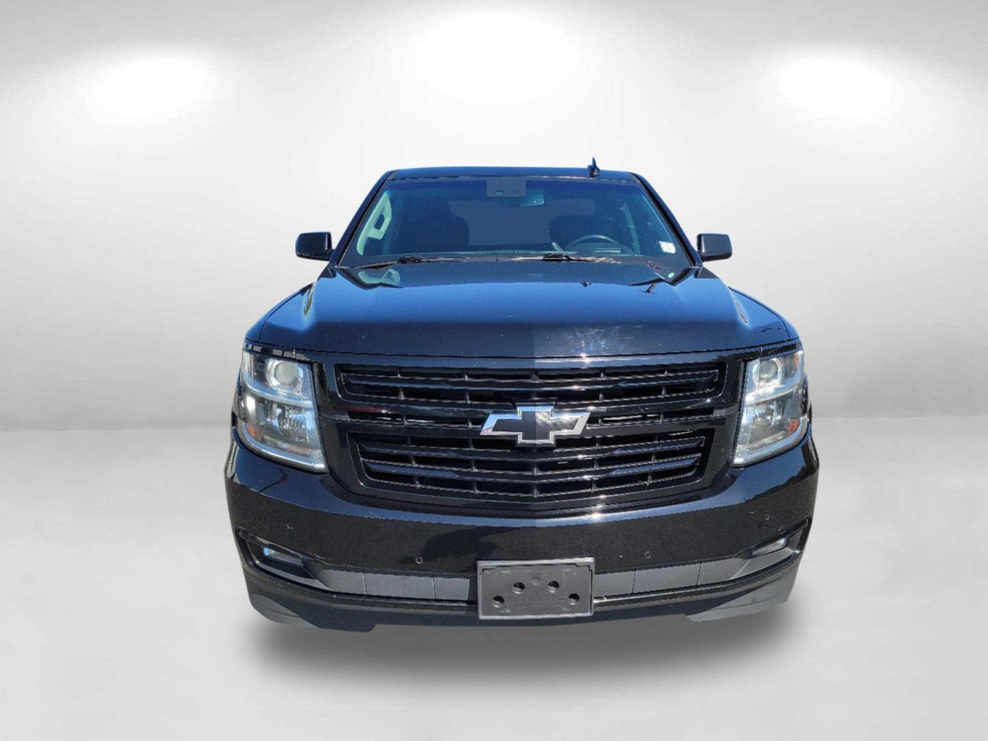 2020 Black /Jet Black Chevrolet Tahoe Premier (1GNSKCKJ2LR) with an Gas V8 6.2L/ engine, 10-Speed Automatic transmission, located at 1430 Gateway Drive, Opelika, AL, 36801, (334) 239-0944, 32.637871, -85.409790 - 2020 Chevrolet Tahoe Premier - Photo#1