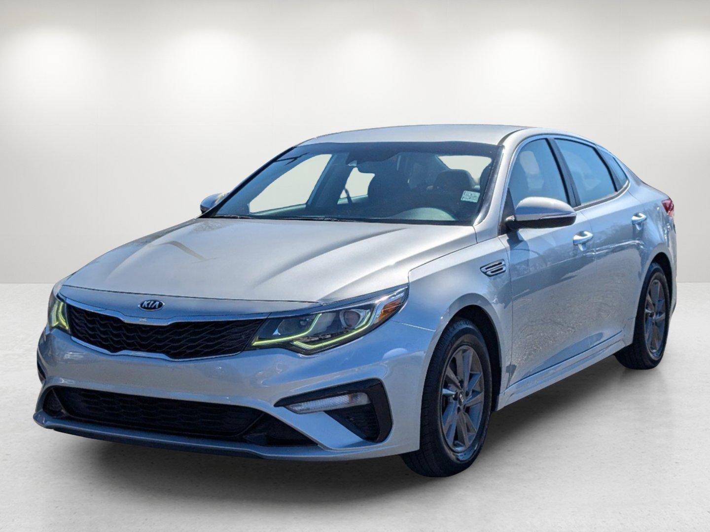 2020 /Black Kia Optima LX (5XXGT4L32LG) with an Regular Unleaded I-4 2.4 L/144 engine, 6-Speed Automatic w/OD transmission, located at 7000 Northlake Connector, Columbus, GA, 31904, (706) 987-8085, 32.524975, -84.978134 - 2020 Kia Optima LX - Photo#0