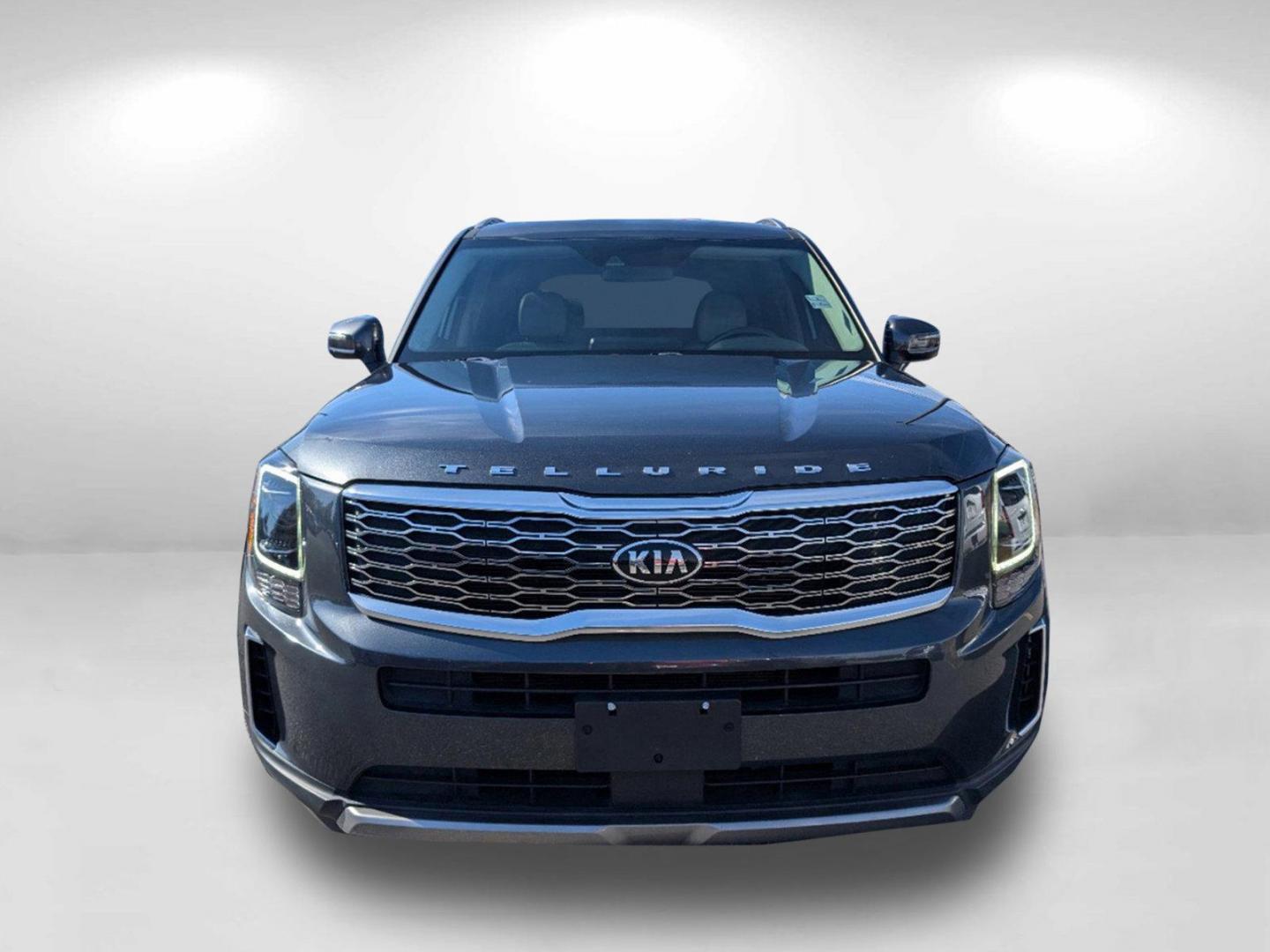 2020 /Gray Kia Telluride S (5XYP6DHC7LG) with an Regular Unleaded V-6 3.8 L/231 engine, 8-Speed Automatic w/OD transmission, located at 5115 14th Ave., Columbus, GA, 31904, (706) 323-0345, 32.511494, -84.971046 - 2020 Kia Telluride S - Photo#1