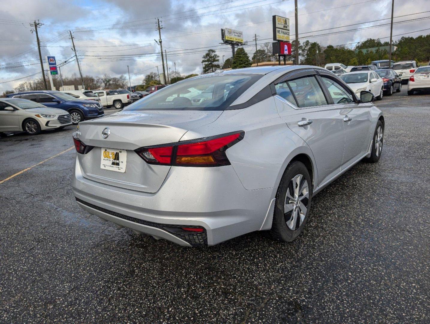 2020 /Charcoal Nissan Altima 2.5 S (1N4BL4BV6LC) with an Regular Unleaded I-4 2.5 L/152 engine, 1-Speed CVT w/OD transmission, located at 3959 U.S. 80 W, Phenix City, AL, 36870, (334) 297-4885, 32.469296, -85.135185 - 2020 Nissan Altima 2.5 S - Photo#4