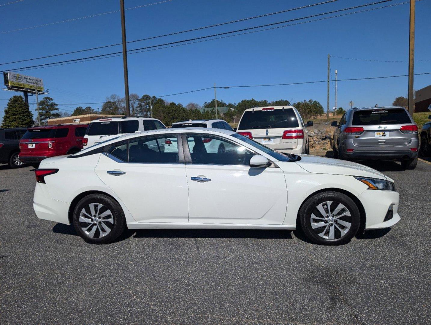 2020 /Charcoal Nissan Altima 2.5 S (1N4BL4BV4LC) with an Regular Unleaded I-4 2.5 L/152 engine, 1-Speed CVT w/OD transmission, located at 3959 U.S. 80 W, Phenix City, AL, 36870, (334) 297-4885, 32.469296, -85.135185 - 2020 Nissan Altima 2.5 S - Photo#3