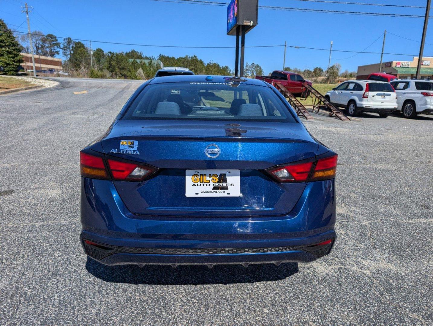 2020 /Charcoal Nissan Altima 2.5 S (1N4BL4BV2LC) with an Regular Unleaded I-4 2.5 L/152 engine, 1-Speed CVT w/OD transmission, located at 3959 U.S. 80 W, Phenix City, AL, 36870, (334) 297-4885, 32.469296, -85.135185 - 2020 Nissan Altima 2.5 S - Photo#5