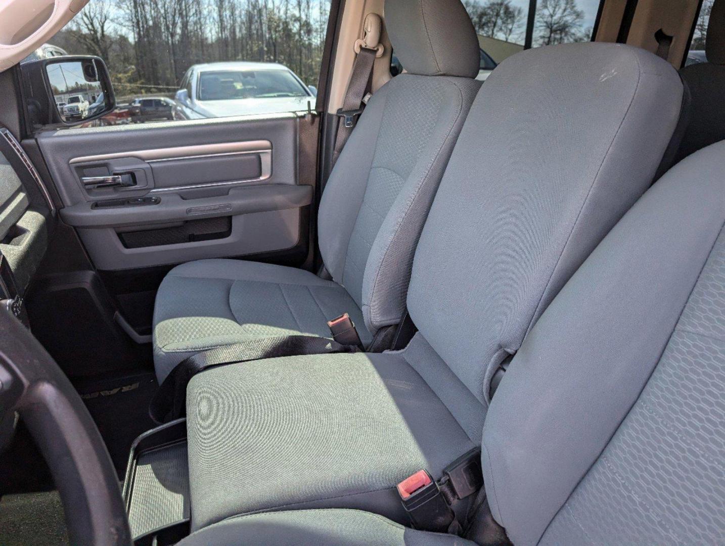 2020 /Diesel Gray/Black Ram 1500 Classic SLT (1C6RR6TT7LS) with an Regular Unleaded V-8 5.7 L/345 engine, 8-Speed Automatic w/OD transmission, located at 5115 14th Ave., Columbus, GA, 31904, (706) 323-0345, 32.511494, -84.971046 - 2020 Ram 1500 Classic SLT - Photo#14