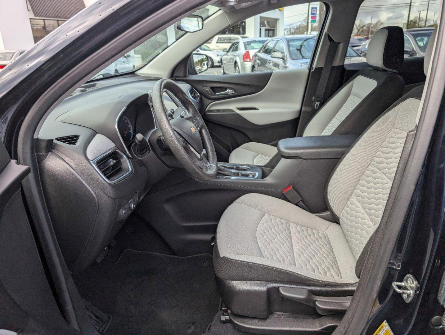 2021 /Medium Ash Gray Chevrolet Equinox LS (3GNAXHEV9MS) with an Turbocharged Gas I4 1.5L/92 engine, 6-Speed Automatic transmission, located at 7000 Northlake Connector, Columbus, GA, 31904, (706) 987-8085, 32.524975, -84.978134 - 2021 Chevrolet Equinox LS - Photo#9