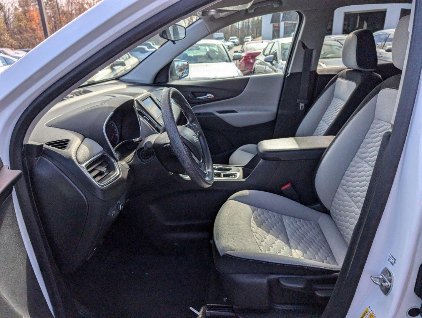 2021 /Medium Ash Gray Chevrolet Equinox LS (2GNAXHEV8M6) with an Turbocharged Gas I4 1.5L/92 engine, 6-Speed Automatic transmission, located at 804 22nd Ave, Phenix City, AL, 36870, (334) 297-1860, 32.484749, -85.024475 - 2021 Chevrolet Equinox LS - Photo#9