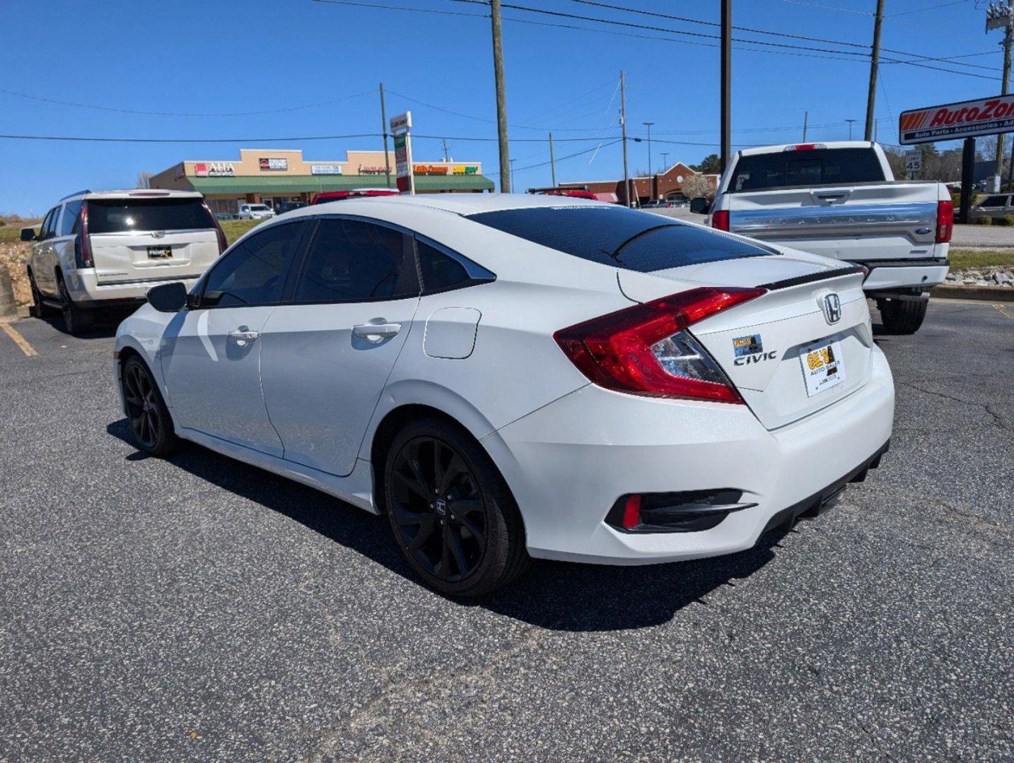 2021 Honda Civic Sedan Sport (19XFC2F89ME) with an Regular Unleaded I-4 2.0 L/122 engine, 1-Speed CVT w/OD transmission, located at 3959 U.S. 80 W, Phenix City, AL, 36870, (334) 297-4885, 32.469296, -85.135185 - 2021 Honda Civic Sedan Sport - Photo#6