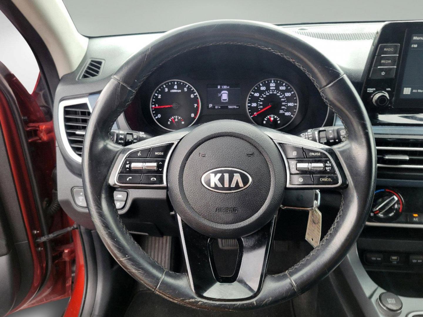 2021 Mars Orange /Black Kia Seltos S (KNDEU2AA8M7) with an Regular Unleaded I-4 2.0 L/122 engine, 1-Speed CVT w/OD transmission, located at 7000 Northlake Connector, Columbus, GA, 31904, (706) 987-8085, 32.524975, -84.978134 - 2021 Kia Seltos S - Photo#13