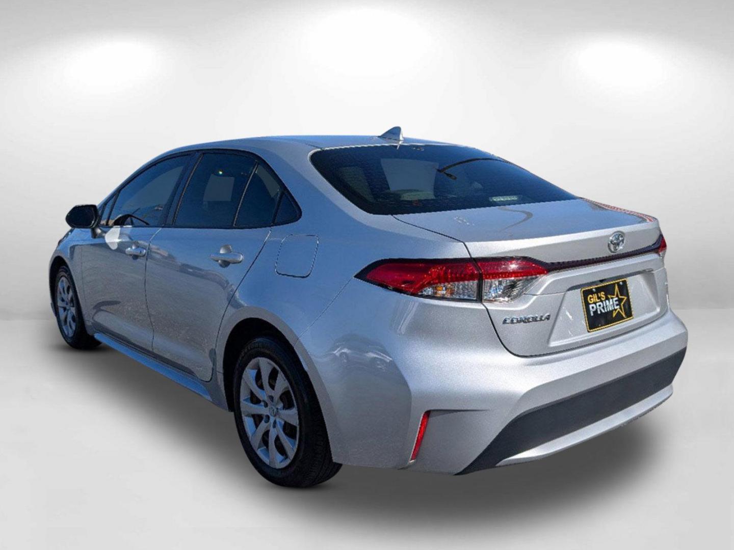 2021 Toyota Corolla LE (JTDEPMAE0MJ) with an Regular Unleaded I-4 1.8 L/110 engine, 1-Speed CVT w/OD transmission, located at 3959 U.S. 80 W, Phenix City, AL, 36870, (334) 297-4885, 32.469296, -85.135185 - 2021 Toyota Corolla LE - Photo#6