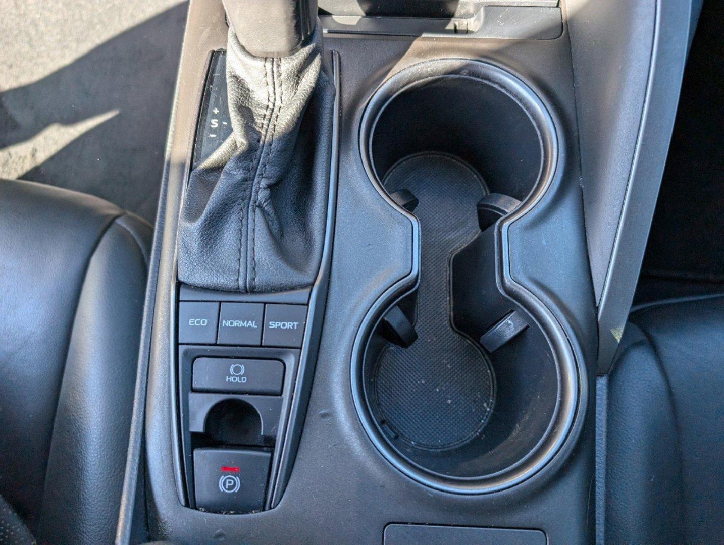 2022 Toyota Camry XSE (4T1K61AK9NU) with an Regular Unleaded I-4 2.5 L/152 engine, 8-Speed Automatic w/OD transmission, located at 521 Old Farm Lane Rd, Prattville, AL, 36066, (334) 325-1505, 32.482460, -86.416367 - 2022 Toyota Camry XSE - Photo#14