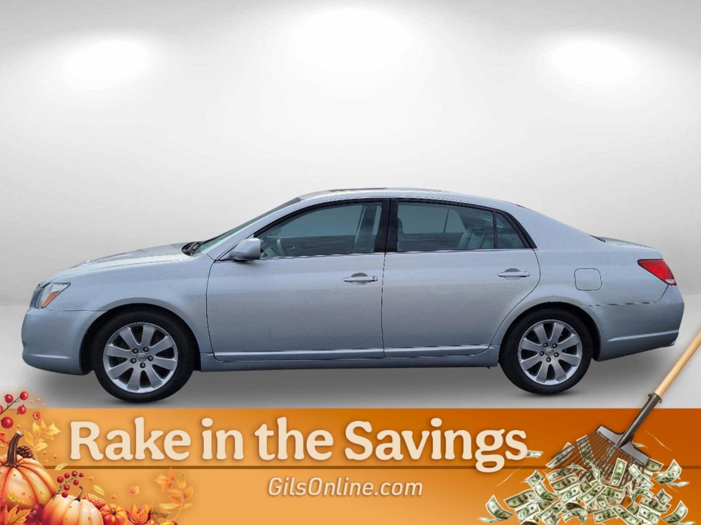 2006 Silver Toyota Avalon XLS (4T1BK36B86U) with an Gas V6 3.5L/211 engine, 5-Speed Automatic w/OD transmission, located at 521 Old Farm Lane Rd, Prattville, AL, 36066, (334) 325-1505, 32.482460, -86.416367 - 2006 Toyota Avalon XLS - Photo#7