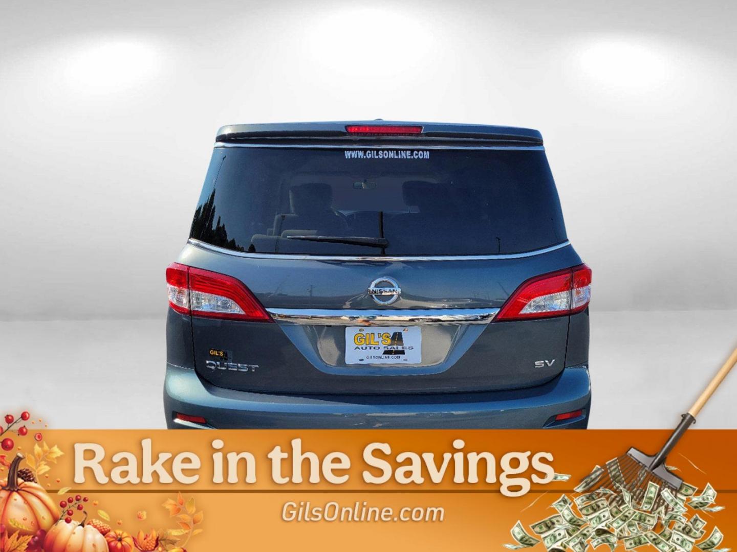 2012 Twilight Gray /Beige Nissan Quest SV (JN8AE2KP1C9) with an Gas V6 3.5L/ engine, 1-Speed Continuously variable ratio transmission, located at 804 22nd Ave, Phenix City, AL, 36870, (334) 297-1860, 32.484749, -85.024475 - 2012 Nissan Quest SV - Photo#5