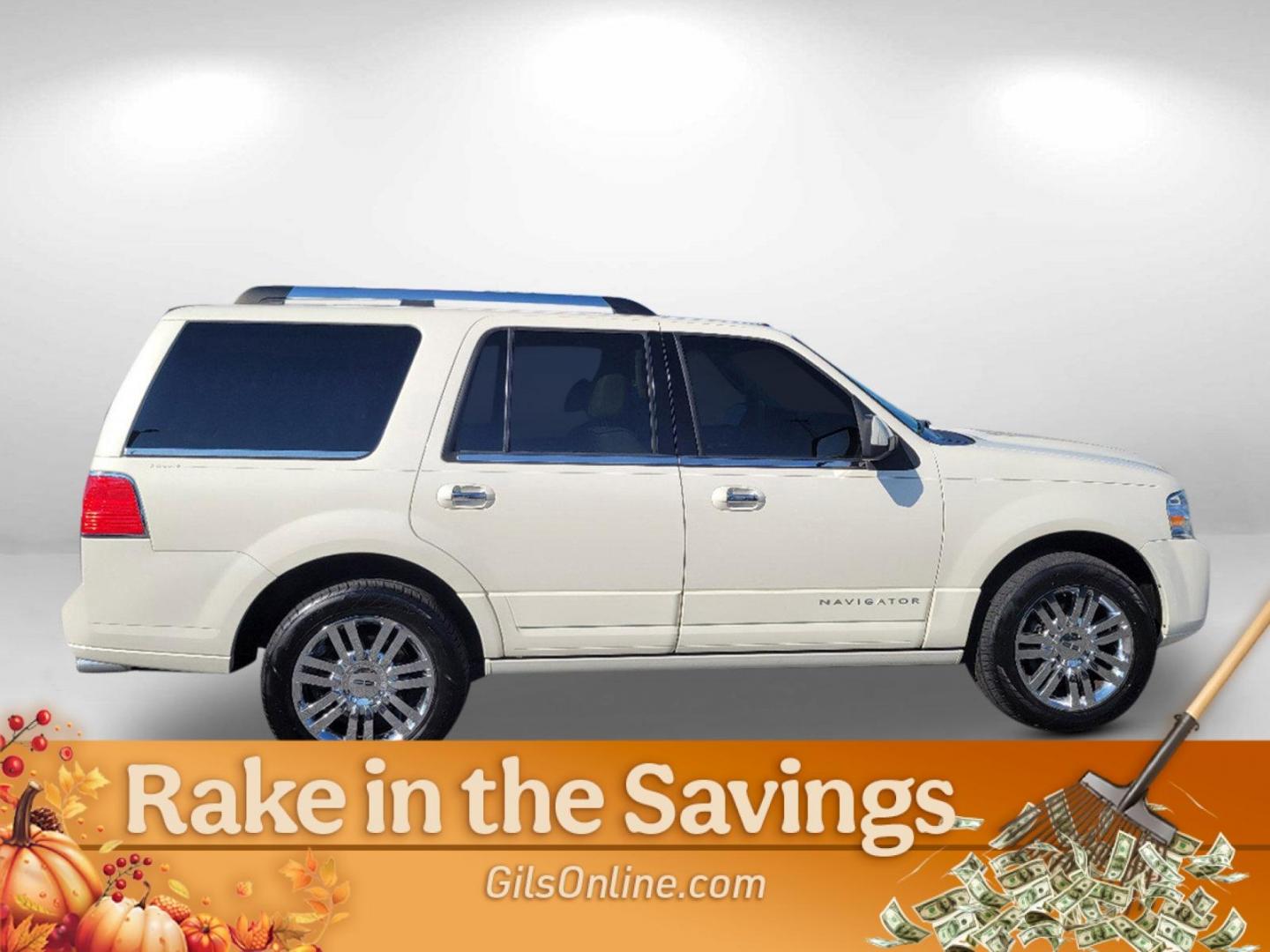 2008 White Lincoln Navigator (5LMFU27558L) with an Gas V8 5.4L/330 engine, 6-Speed Automatic w/OD transmission, located at 804 22nd Ave, Phenix City, AL, 36870, (334) 297-1860, 32.484749, -85.024475 - 2008 Lincoln Navigator - Photo#3