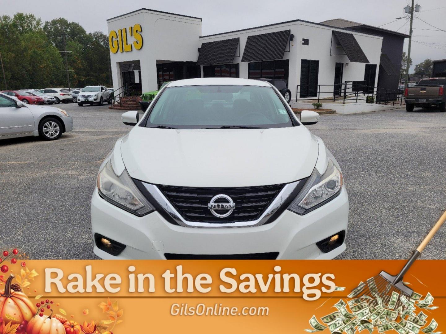 2016 Pearl White /Charcoal Nissan Altima 2.5 SL (1N4AL3AP6GC) with an Regular Unleaded I-4 2.5 L/152 engine, 1-Speed CVT w/OD transmission, located at 5115 14th Ave., Columbus, GA, 31904, (706) 323-0345, 32.511494, -84.971046 - 2016 Nissan Altima 2.5 SL - Photo#4