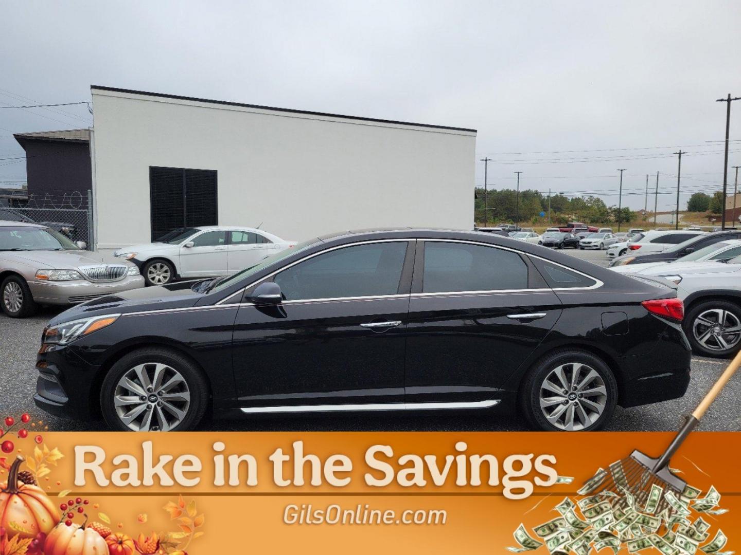 2017 Phantom Black /Black Hyundai Sonata Sport (5NPE34AF8HH) with an Regular Unleaded I-4 2.4 L/144 engine, 6-Speed Automatic w/OD transmission, located at 3959 U.S. 80 W, Phenix City, AL, 36870, (334) 297-4885, 32.469296, -85.135185 - 2017 Hyundai Sonata Sport - Photo#15